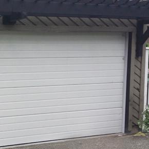 PORTON SECCIONAL 8X8 BLANCO INSULADO